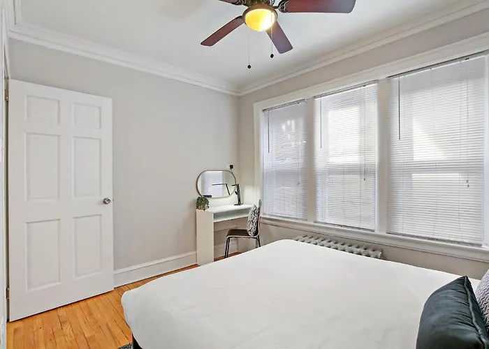 1br Calm & Cozy In Lincoln Square - Eastwood 2s *